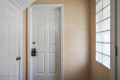 319 1st Ave N (4).jpg-SMALL