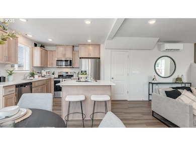 1439 SE Pheasant Ave, Gresham, OR 97080 - photo 3