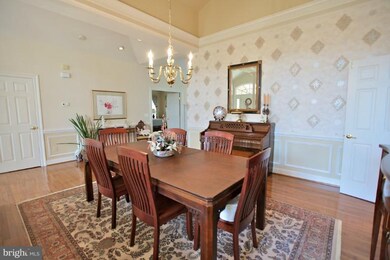 9386 Colbert Ct, Fairfax, VA 22032 - photo 7