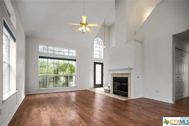 2005 Lancaster St, San Marcos, TX 78666 - photo 5