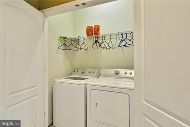 25103 Cypress Mill Terrace, Aldie, VA 20105 - photo 3