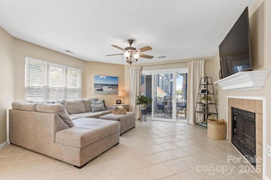 719 Southwest Dr unit 19, Davidson, NC 28036 - photo 7