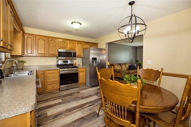 2705 Loveland Ave, Erie, PA 16506 - photo 7