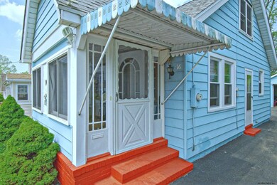 16 Buell St, Albany, NY 12206 - photo 3