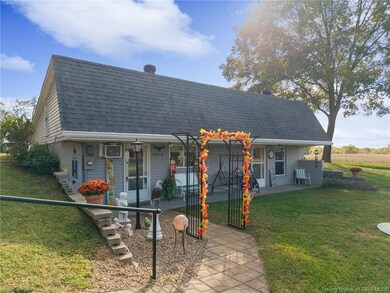 9018 Carter Rd, Georgetown, IN 47122 - photo 5