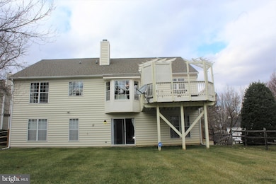 105 Pipe Meadow Way, Frederick, MD 21702 - photo 2