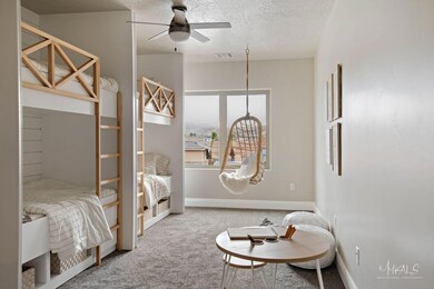 ZV Parade Model Unit 20 Bedroom Bunks 5