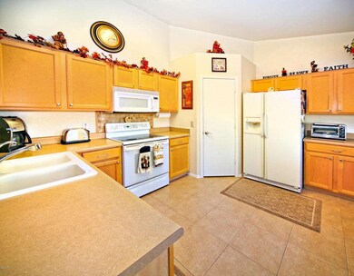 Crescent kitchen 3