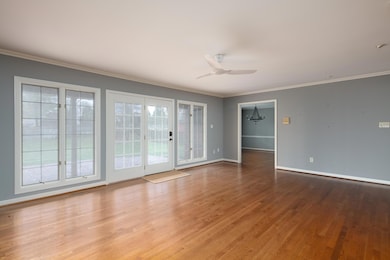 2051 Bridgeport Dr, Lexington, KY 40502 - photo 7