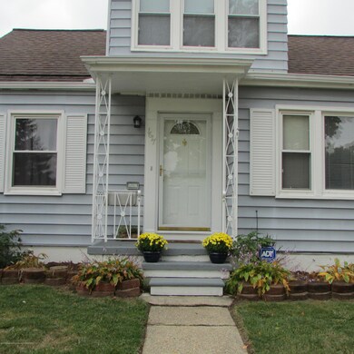 1617 W Barnes Ave, Lansing, MI 48910 - photo 3