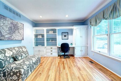 2309 Shaded Brook Dr, Owings Mills, MD 21117 - photo 3