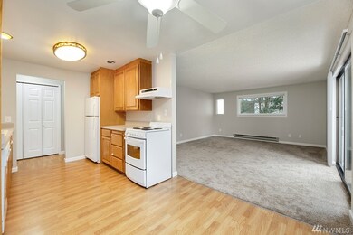 8303 212th St SW unit 5, Edmonds, WA 98026 - photo 5