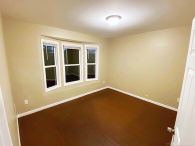 5766 Parker St, Detroit, MI 48213 - photo 7