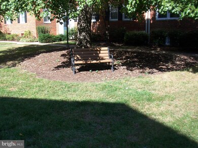 6604 Boulevard View unit B1, Alexandria, VA 22307 - photo 2