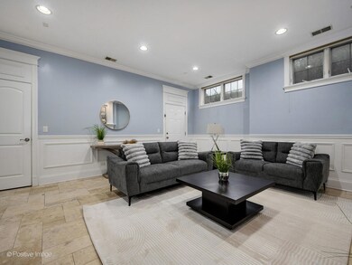 unlisted-address, Chicago, IL 60625 - photo 6