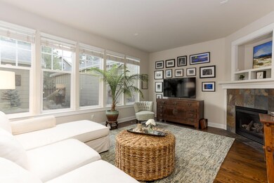 1454 NW William Clark St, Bend, OR 97701 - photo 5