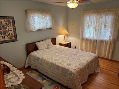 31404 Daniel Dr, Willowick, OH 44095 - photo 7