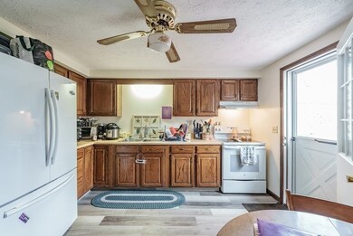 115 South St unit 3, Chicopee, MA 01013 - photo 4