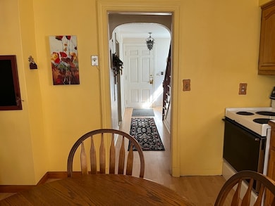 305 Harrington Way unit 1, Worcester, MA 01604 - photo 4