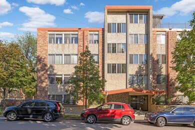 1901 Emerson Ave S unit 203, Minneapolis, MN 55403 - photo 2