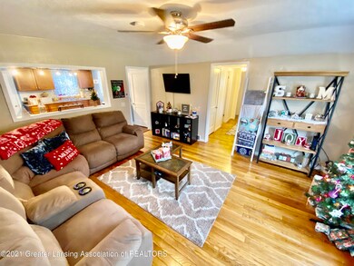 7 Living room