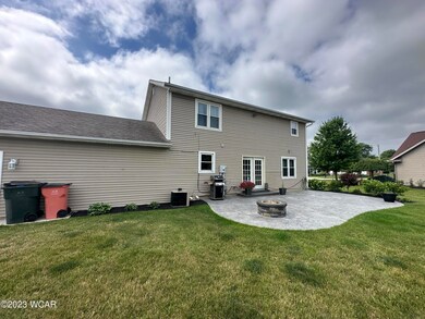 126 Orchard Dr, Lima, OH 45807 - photo 2