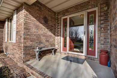 310 N Laurel Lane-31