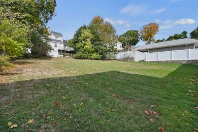 27 Grenville Rd, Watertown, MA 02472 - photo 4