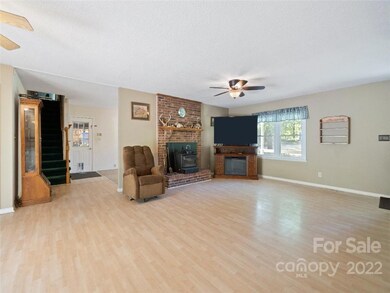 504 Badger Rd, Gastonia, NC 28052 - photo 7