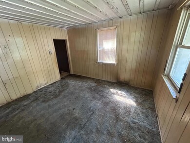 200 Pinewood Rd, Dundalk, MD 21222 - photo 7