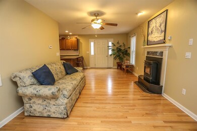 77 Ayers Cove Dr, Barrington, NH 03825 - photo 6