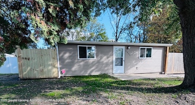 4017 Richmond St, Lansing, MI 48911 - photo 2