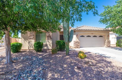 2130 E Iris-Front Saguaro