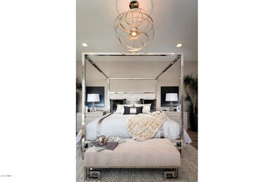 05A MASTERBEDROOM