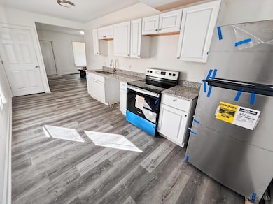 721 11th Ave, Middletown, OH 45044 - photo 4