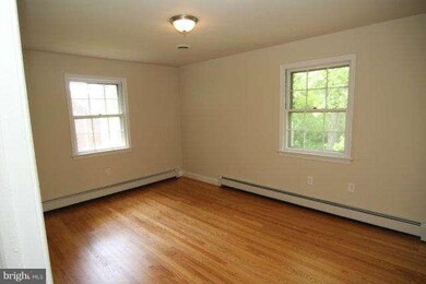 3415 Dupont Ave, Kensington, MD 20895 - photo 3