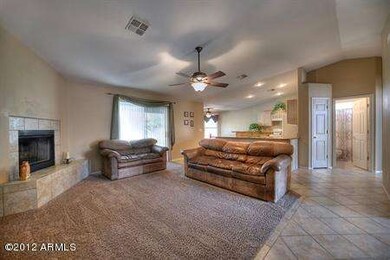 4 Living_Room_View