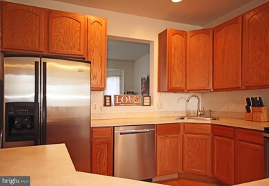 10282 Housely Place, White Plains, MD 20695 - photo 7