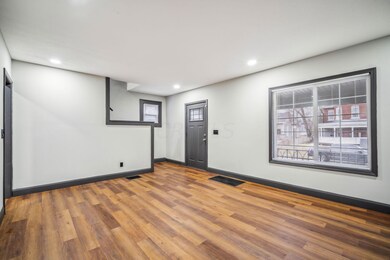13-web-or-mls-153-clarendon-ave