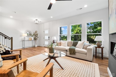 Example photos. Some features shown are optional upgrades. See onsite sales manager for more details.