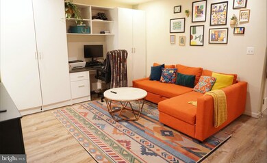 22436 Glenbow Way, Clarksburg, MD 20871 - photo 4