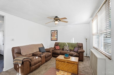 61 Flanders Ln, Cincinnati, OH 45218 - photo 6