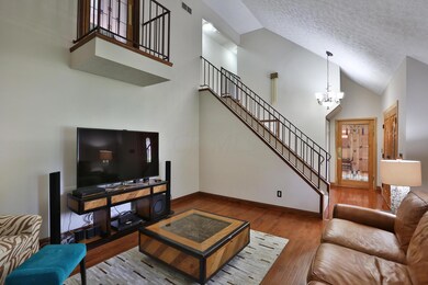 3212-Oak-Spring-08
