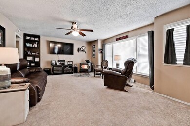 707 NW 6th St, Bentonville, AR 72712 - photo 4