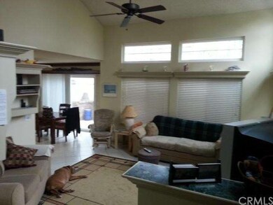 Lots of windows makes it very bright and cheerful