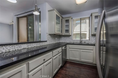 Emerald Villas unit 330, Long Beach, CA 90802 - photo 4