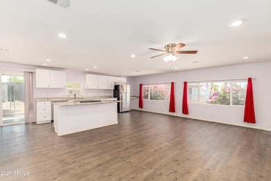 249 N 89th St, Mesa, AZ 85207 - photo 4