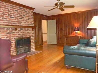 Den/Family/Great Room