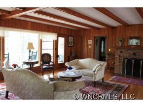 Living Room Windows to Views