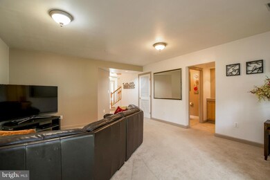 5903 Fox Glen Ct, Elkridge, MD 21075 - photo 6